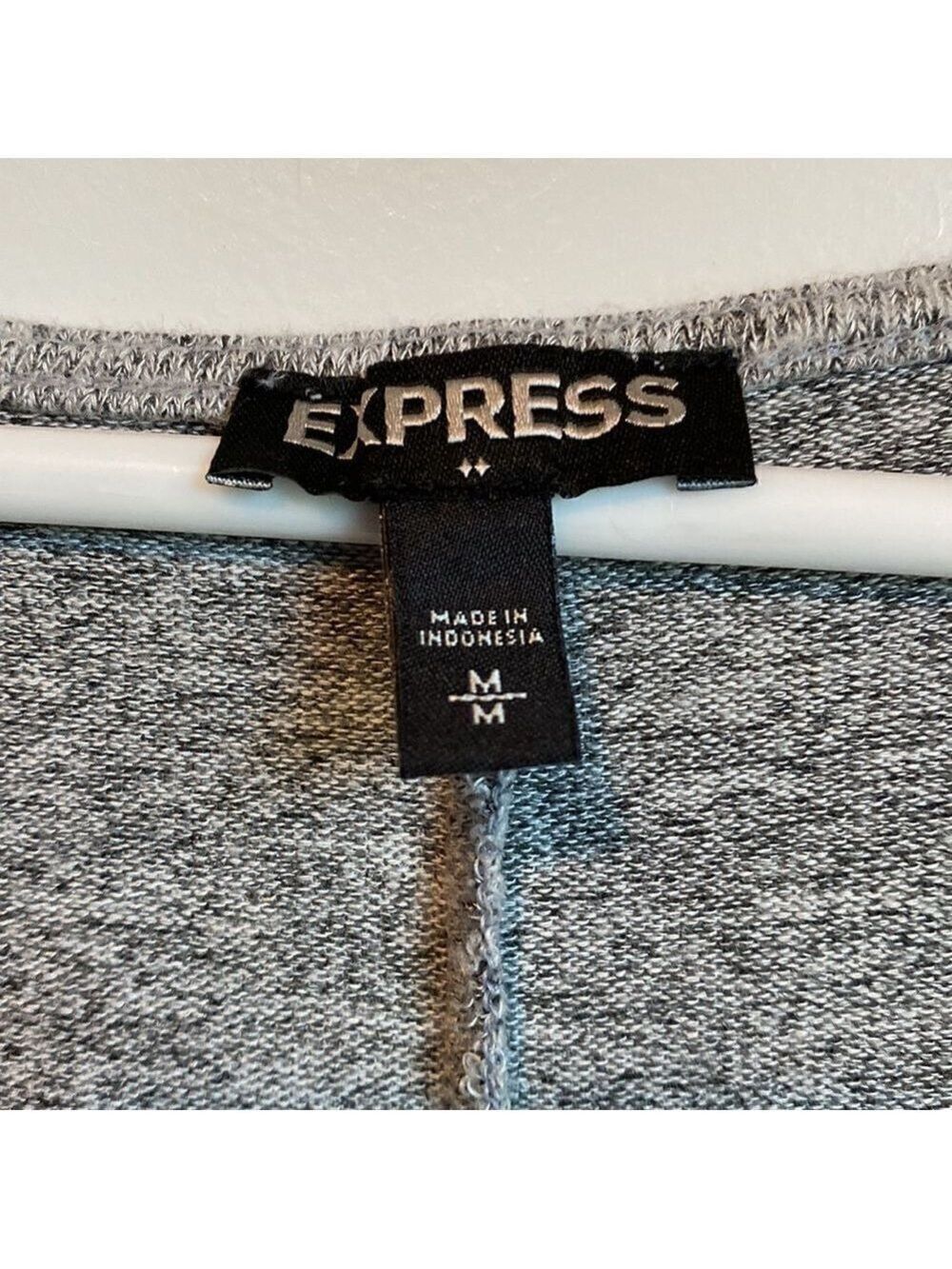Express dress - Picture 5 of 6